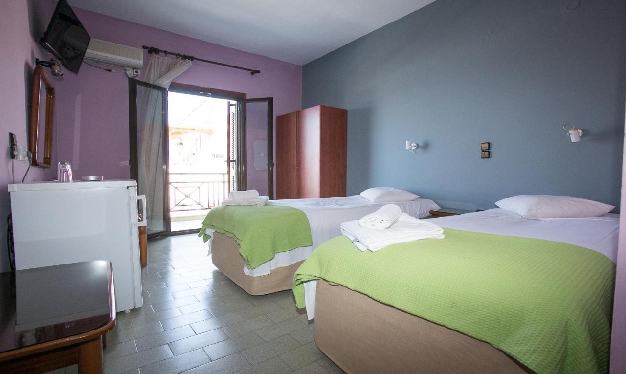 Petania Hotel & Apartments Lixoúri Eksteriør bilde